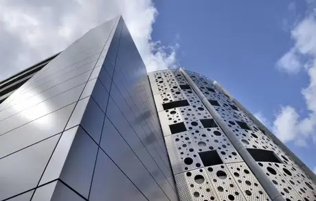 Feuille décorative alu perforée, panneau mashrabiya par perforation