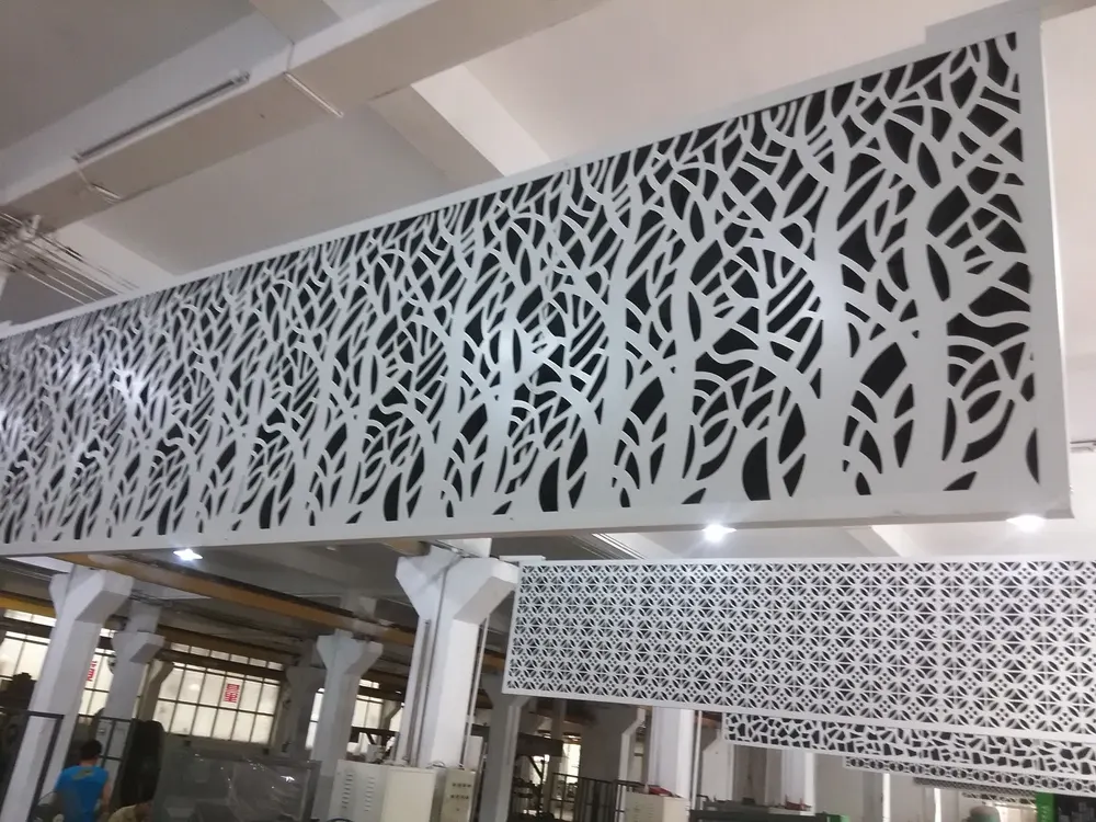 Revêtement PE/PVDF en panneaux composites aluminium (ACP ACM) pour bardage extérieur, matériaux décoratifs pour façades, feuilles et panneaux de construction — Foshan Qi Aluminum Decorative Materials Co. Ltd
