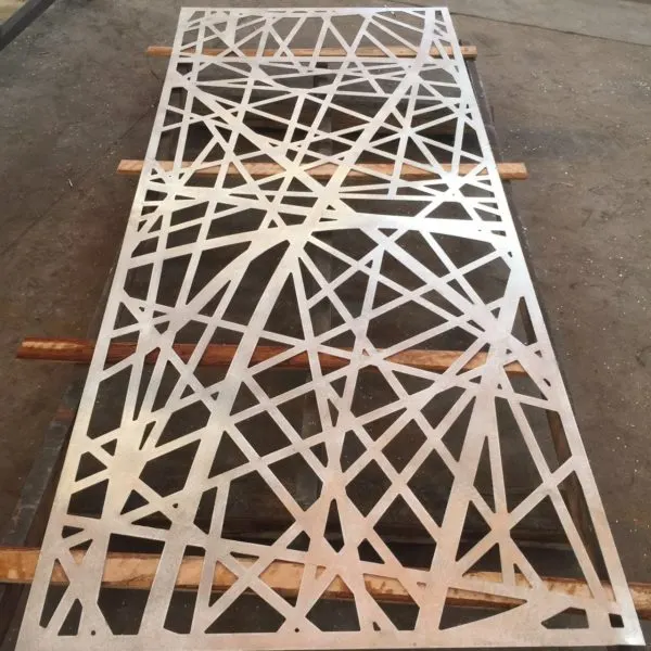 Fabricants de tôles métalliques précises pour façades extérieures décoratives sur mesure en métal perforé — Foshan Qi Aluminum Decorative Materials Co. Ltd