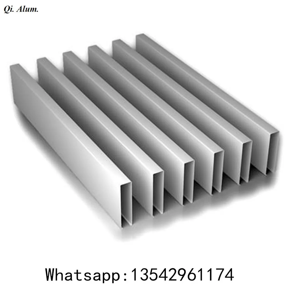 Tubes en aluminium creux extrudés à parois minces carrés et rectangulaires — Foshan Qi Aluminum Decorative Materials Co. Ltd