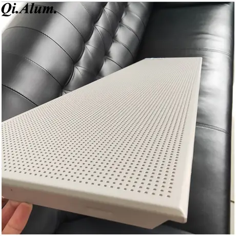Clip métal alu perforé pour plaque de plafond dans la décoration de bâtiment