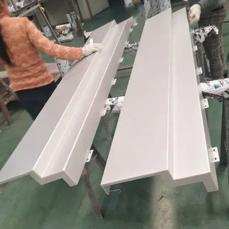 Matériau de bâtiment en aluminium, feuille d'aluminium 3003H24, panneau mural en aluminium revêtu PVDF
