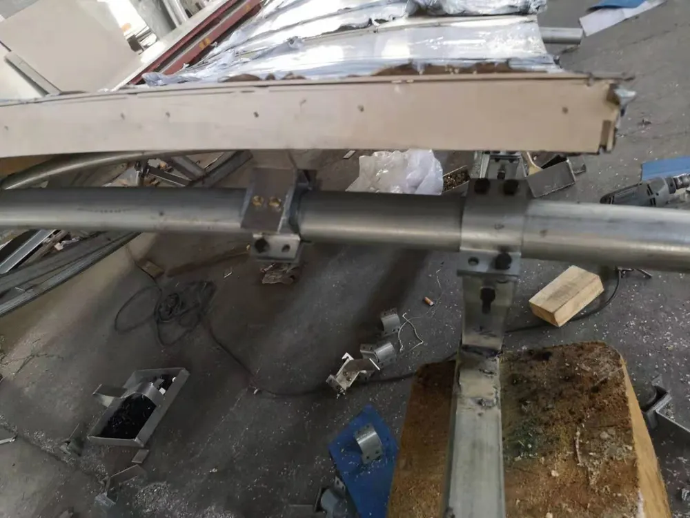 Panneau plein double courbé en aluminium chinois — Foshan Qi Aluminum Decorative Materials Co. Ltd