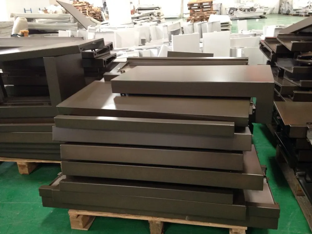 Plafond en panneau composé en tôle alu perforée alliage — Foshan Qi Aluminum Decorative Materials Co. Ltd