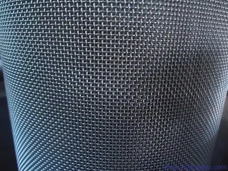 Feuille d'aluminium AA1050 à revêtement PE décoratif intérieur en maille alu découpée au laser