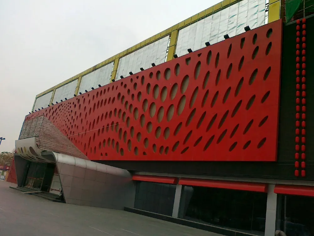 Panneau en maille aluminium élargie épaisseur 2 mm, obtenez le prix actuel — Foshan Qi Aluminum Decorative Materials Co., Ltd