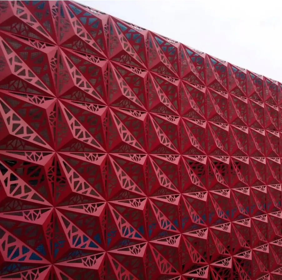 Panneau de façade architecturale en aluminium perforé AA3003 — Foshan Qi Aluminum Decorative Materials Co. Ltd