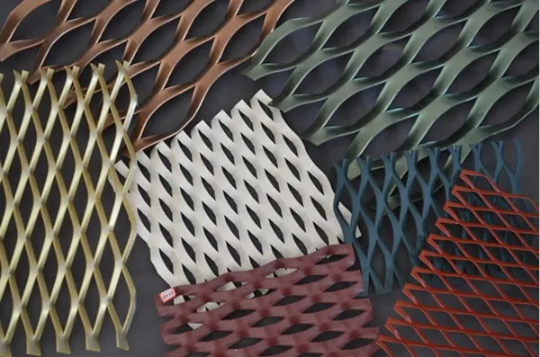 Feuilles de maille métallique en aluminium pour décorations murales — Foshan Qi Aluminum Decorative Materials Co., Ltd