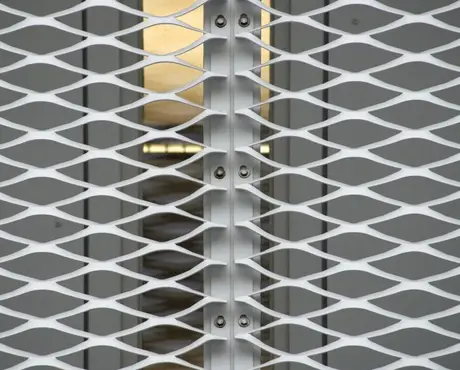 Panneaux en maille métallique en aluminium avec revêtement en poudre SDF pour décoration extérieure, usine en Chine