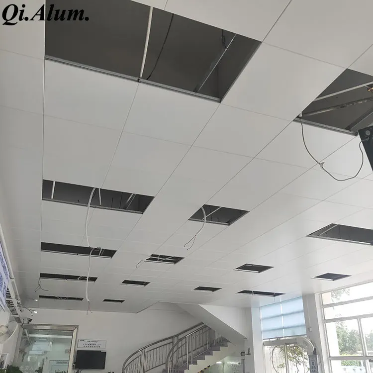 panneau en aluminium perforé rond art — Foshan Qi Aluminum Decorative Materials Co. Ltd