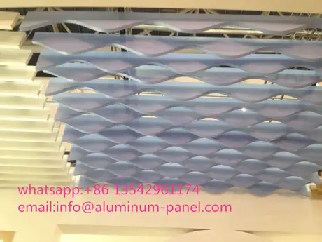 Panneaux décoratifs en aluminium perforé en matériau AA6063 pour plafonds décoratifs dans les centres commerciaux
