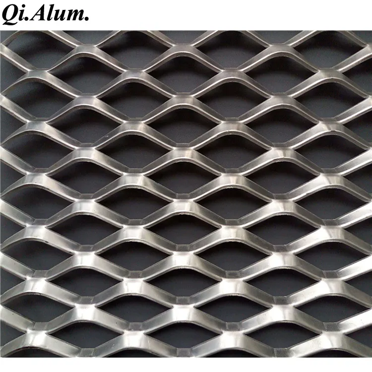 Feuille décorative en métal perforé en alliage d'aluminium anti-rouille pour centre commercial — Foshan Qi Aluminum Decorative Materials Co., Ltd