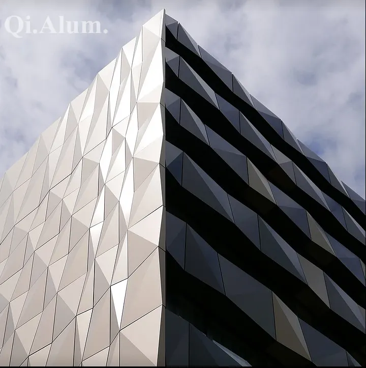 Plaque composite aluminium, Matériau composite aluminium — Foshan Qi Aluminum Decorative Materials Co. Ltd