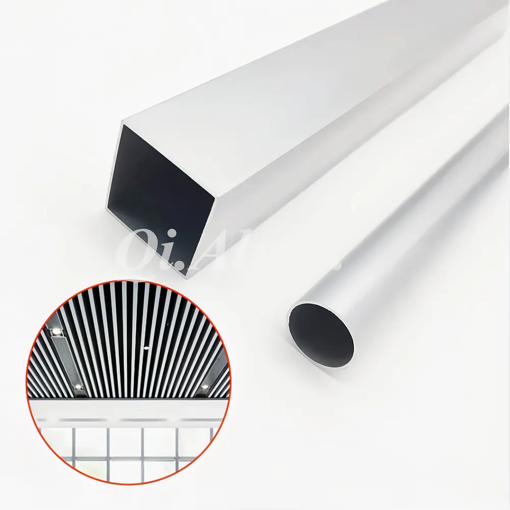 Tube carré en aluminium — Foshan Qi Aluminum Decorative Materials Co. Ltd