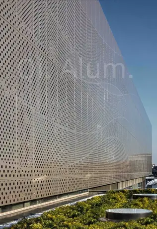 Feuille alu perforée ronde pour bâtiment, panneau mural extérieur décoratif métal vue 6