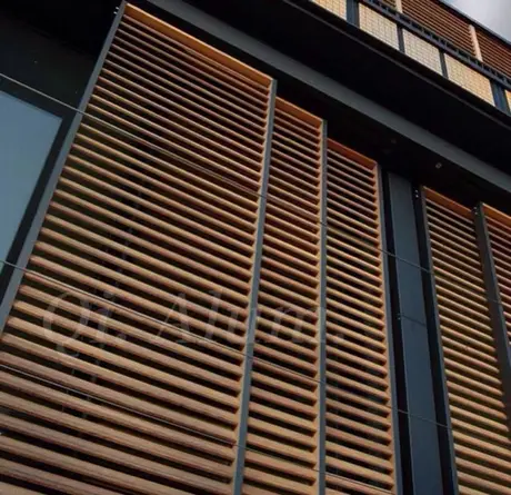Louvres métalliques fixes à taille personnalisable ajustable pour murs extérieurs — vue 2