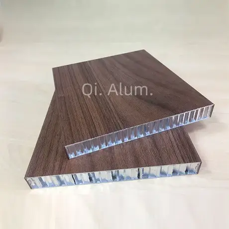 Panneaux composites en aluminium ignifuges noyau en nid d'abeille panneau en aluminium nid d'abeille