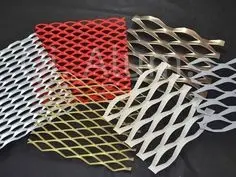 Plafond en filet métallique en aluminium de haute qualité, panneau en métal expansé pour décoration murale et plafond vue 6