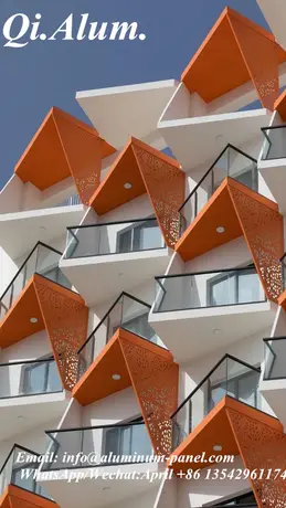 Panneaux solaires en aluminium perforé préfabriqués fixes extérieurs