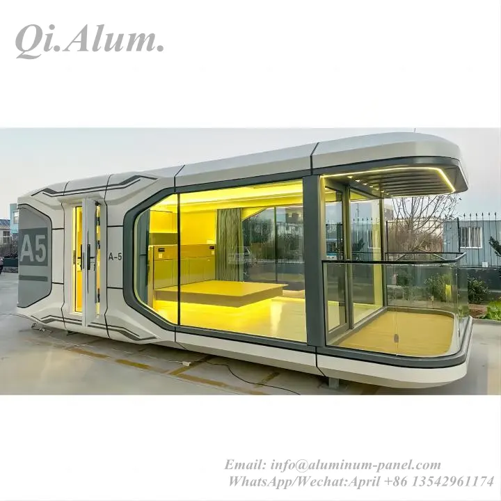 Maison capsule de haute qualité, maison préfabriquée espace capsule, petite maison capsule — Foshan Qi Aluminum Decorative Materials Co. Ltd