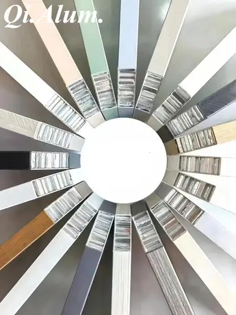 Panneau sandwich en nid d'abeille en aluminium pour décoration architecturale