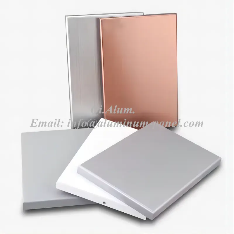 Panneau de façade en aluminium matériaux de construction extérieurs matériaux de façade modernes — Foshan Qi Aluminum Decorative Materials Co. Ltd