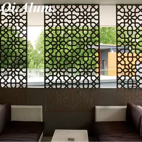 Panneaux décoratifs en aluminium pour cloison dans restaurant ou hôtel