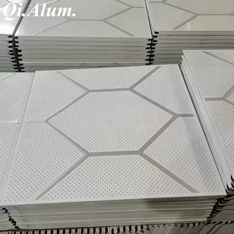 Plafond en aluminium pour décoration intérieure, plaques de plafond 24*24, plaques de plafond à pose encastrée, insonorisées