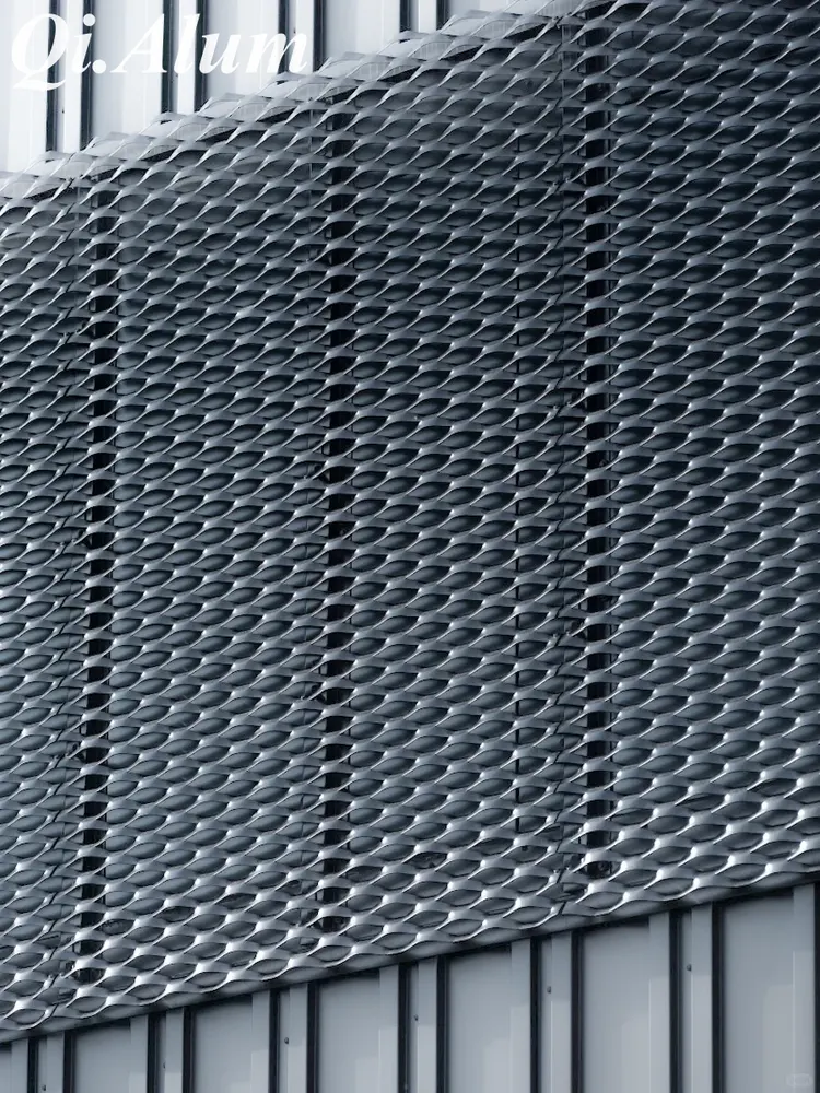 Révolutionnez vos projets avec le filet métallique en aluminium expansé — Foshan Qi Aluminum Decorative Materials Co. Ltd