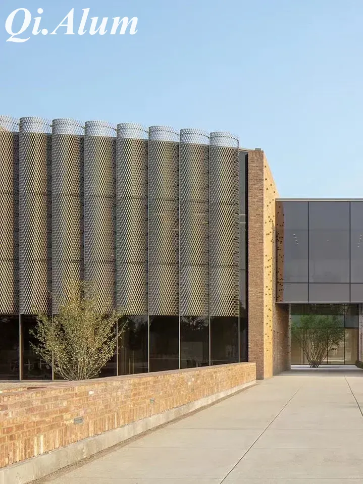 Méseau en aluminium : dévoiler un monde de possibilités — Foshan Qi Aluminum Decorative Materials Co. Ltd
