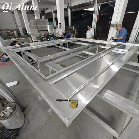 Panneau d'assemblage en aluminium