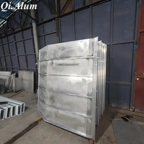 Panneaux d'assemblage en aluminium – L'avenir de la construction modulaire et durable
