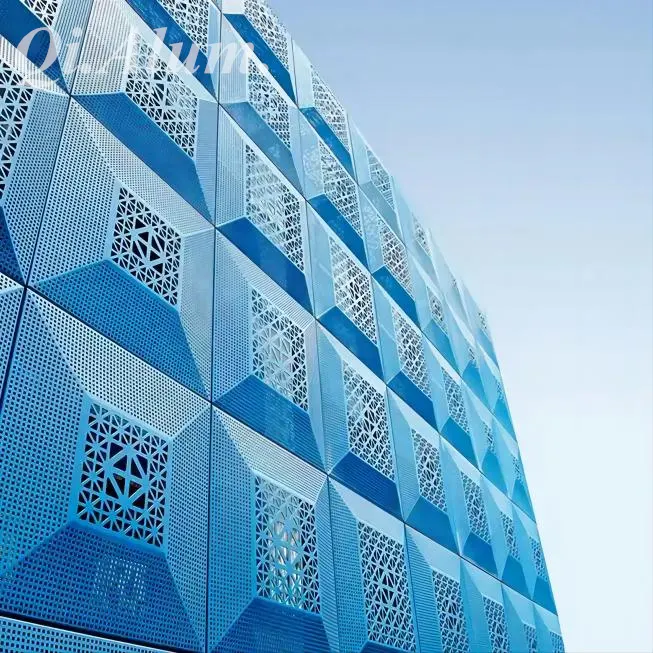 Panneaux décoratifs intérieurs en aluminium perforé en matériau AA3003 — Foshan Qi Aluminum Decorative Materials Co. Ltd